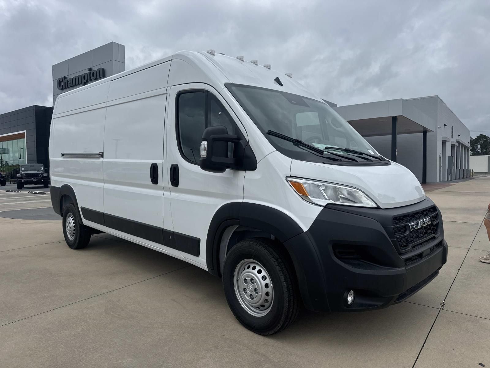 2026 RAM Ram ProMaster RAM PROMASTER 2500 TRADESMAN CARGO VAN HIGH ROOF 159' WB in Bright White Clear-Coat Exterior Paint — front...