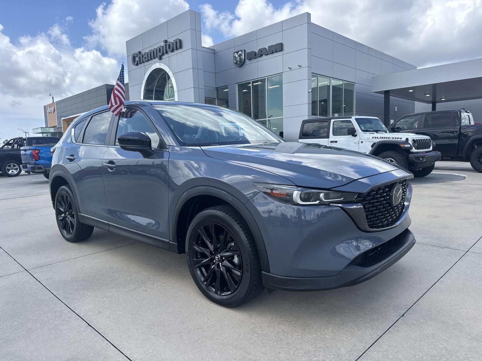 2025 Mazda Mazda CX-5 2.5 S Carbon Edition in Polymetal Gray Metallic — front three-quarter view